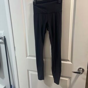 Lululemon Size 4 Leggings Black Good Condition